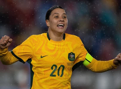 kerr nears australia return