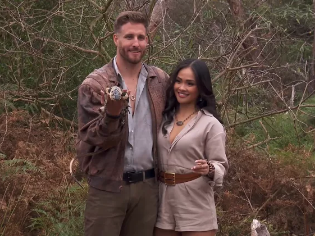 sam m jenn and a monitor lizard on the bachelorette photo abc sam m jenn and a monitor lizard on the bachelorette photo abc