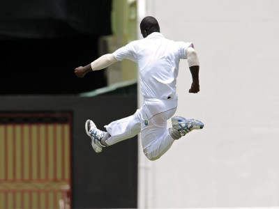 pakistan struggle against swing bowling pakistan struggle against swing bowling