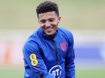 man utd agree deal to sign sancho