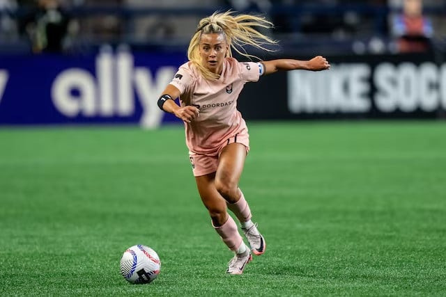 sarah gorden angel city fc defender file photo reuters sarah gorden angel city fc defender file photo reuters