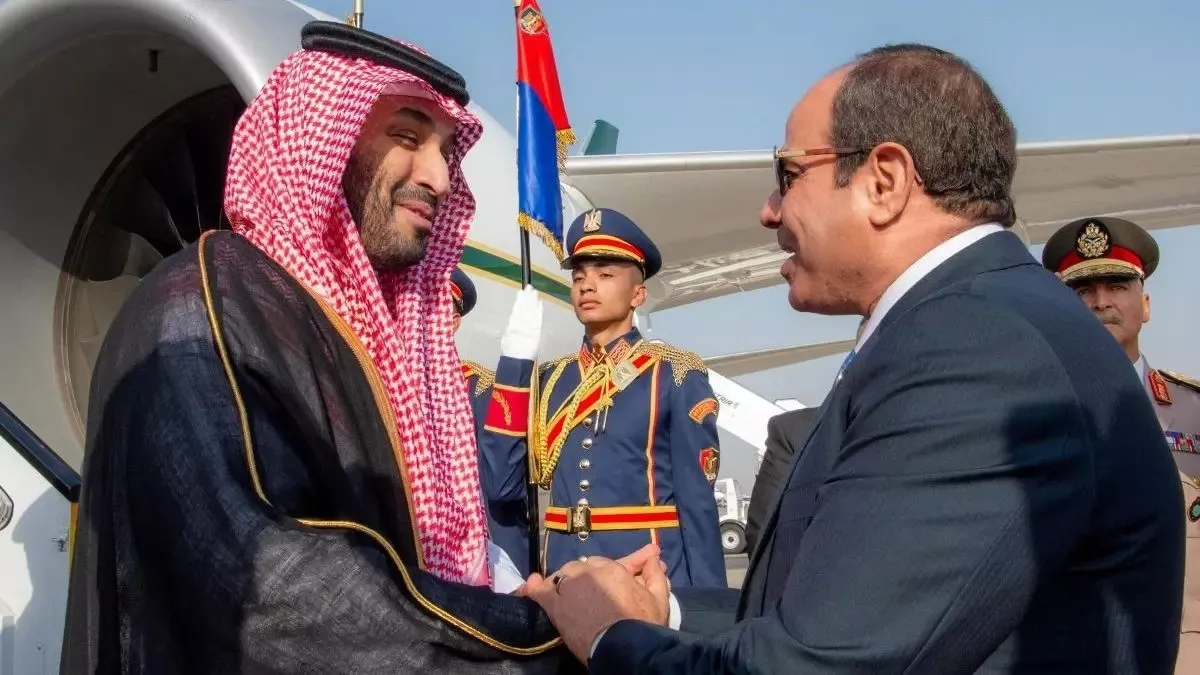saudi arabia egypt agree deeper investment ties urge gaza truce saudi arabia egypt agree deeper investment ties urge gaza truce