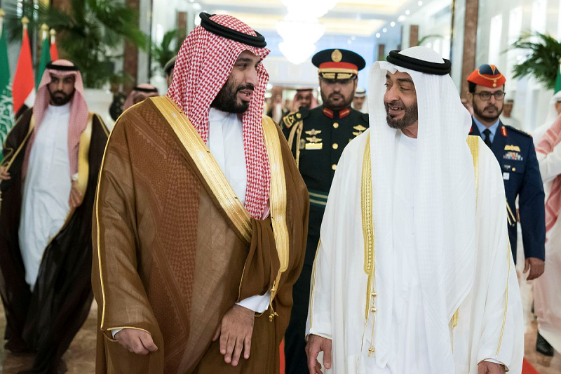 abu dhabi s crown prince sheikh mohammed bin zayed al nahyan receives saudi crown prince mohammed bin salman at the presidential airport in abu dhabi united arab emirates november 27 2019 photo reuters