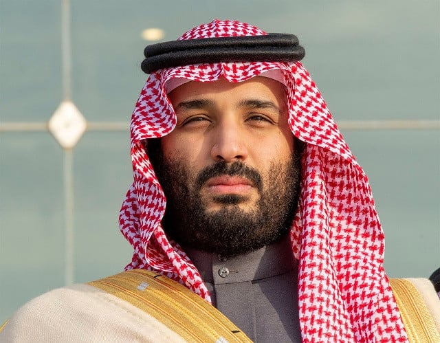 Photo of Saudi crown prince signals family unity as succession looms