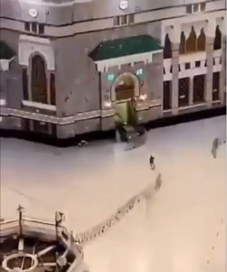 saudi man arrested for ramming car into makkah s grand mosque saudi man arrested for ramming car into makkah s grand mosque