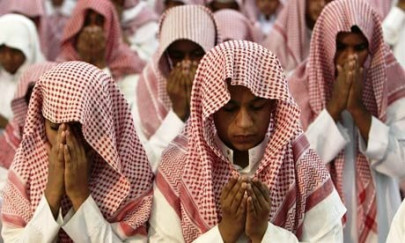 wikileaks partying in saudi arabia