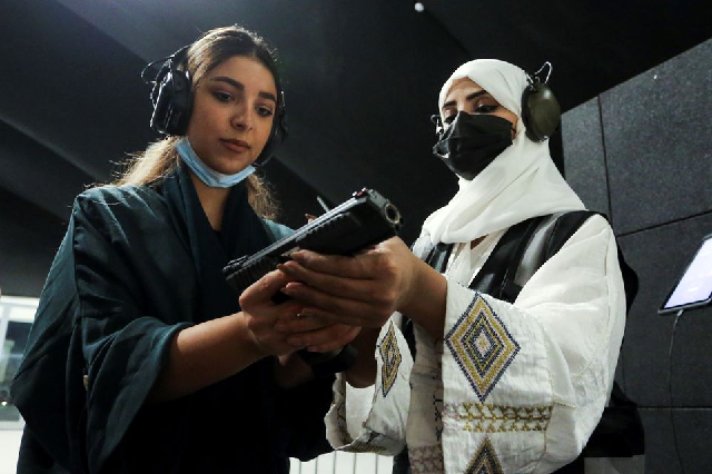 saudi weapons trainer breaks mould in male dominated field saudi weapons trainer breaks mould in male dominated field