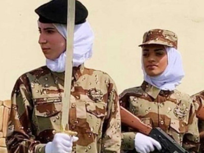 saudi arabia allows women to join military