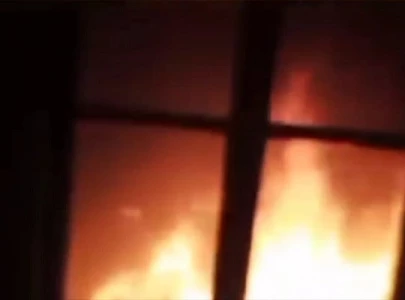 fire ravages girls school in haripur