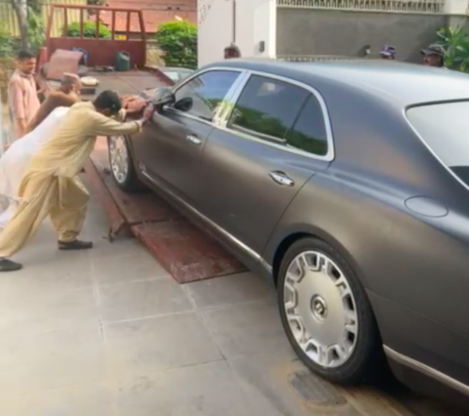 Transcontinent heist: Bentley's long journey to Karachi - Vimarsana News