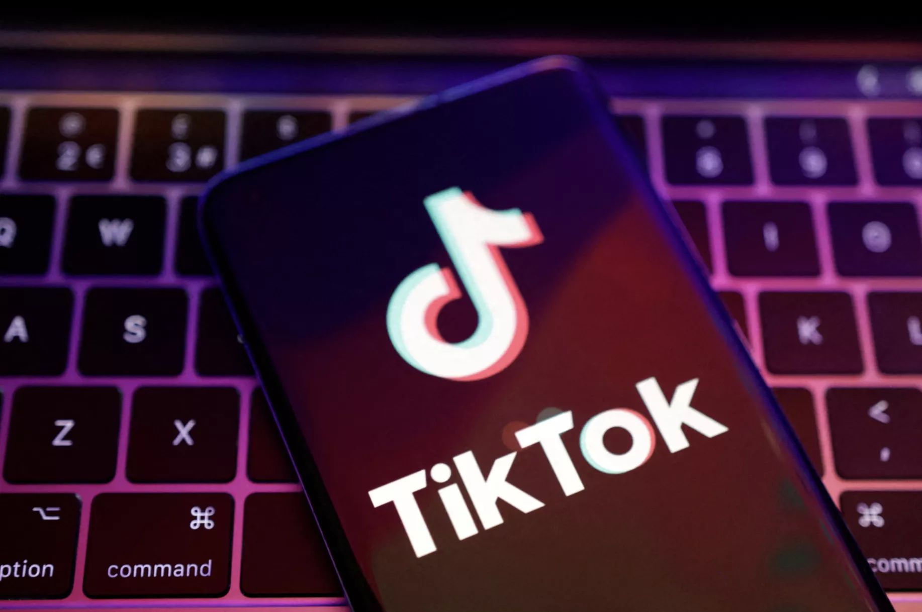 tiktok launches a feature similar to snapchat s streaks tiktok launches a feature similar to snapchat s streaks