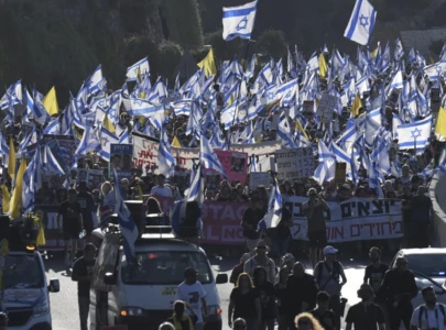 israeli protesters march near tel aviv to demand swap deal with hamas israeli protesters march near tel aviv to demand swap deal with hamas