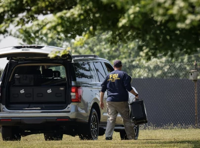 fbi gains access to suspect s phone in trump shooting case fbi gains access to suspect s phone in trump shooting case