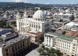 el salvador detains and tortures over 60 children