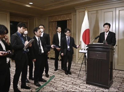 us japan south korea sign memorandum for defense cooperation