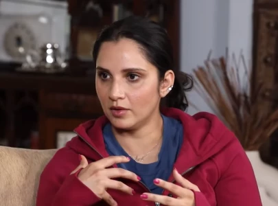 i feel anxious every time people turn around and look at me sania mirza