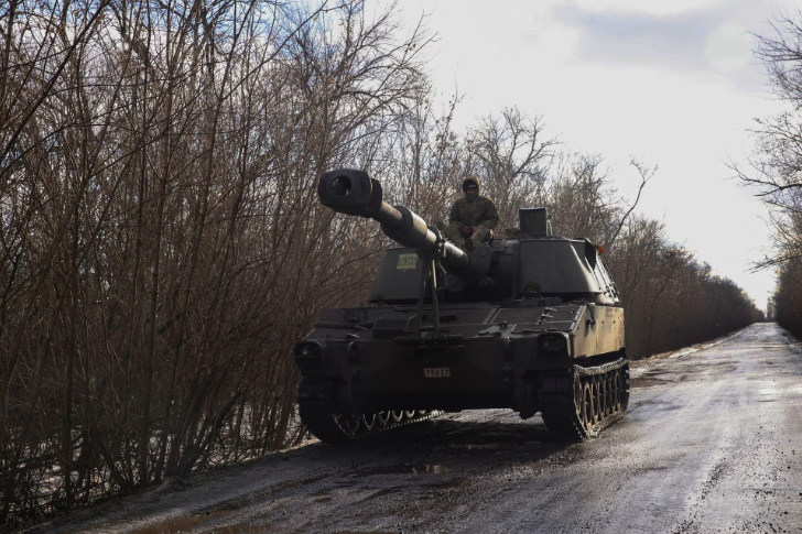 Ukraine hails its first offensive success in defence of Bakhmut