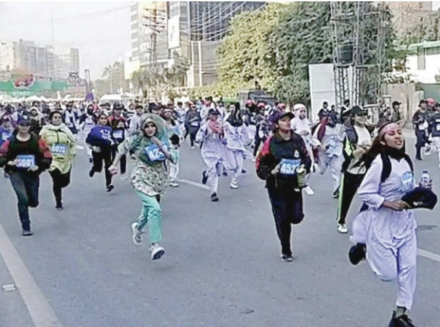 spring celebrations women participate in a fun race organised in lahore by the punjab sports board in connection with jashn e baharan photo nni spring celebrations women participate in a fun race organised in lahore by the punjab sports board in connection with jashn e baharan photo nni