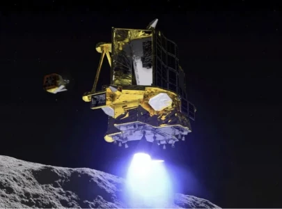japan s slim makes soft moon landing battles solar cell failure