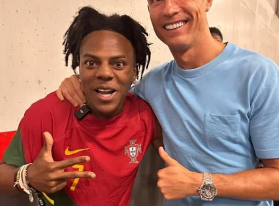 ishowspeed bitten on nose during live stream in south korea ishowspeed bitten on nose during live stream in south korea