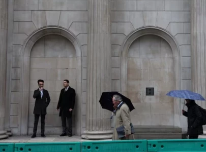 fewer uk companies planning price hikes survey reveals