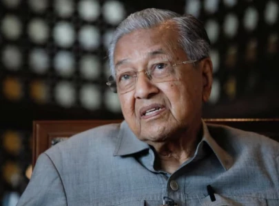 former malaysian pm mahathir hospitalized due to persistent coughing