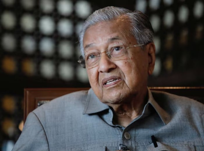 former malaysian prime minister mahathir mohamad speaks during an interview with reuters in putrajaya photo reuters
