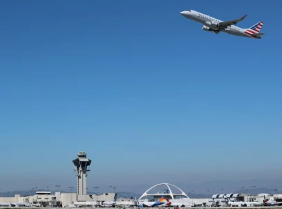 summer travel surge fails to boost airline profits