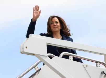 harris criticizes trump s fear and hate at debut rally