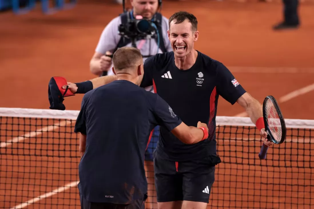paris 2024 olympics tennis men s doubles second round roland garros stadium paris france july 30 2024 andy murray of britain and daniel evans of britain celebrate after winning their match against sander gille of belgium and joran vliegen of belgium photo reuters paris 2024 olympics tennis men s doubles second round roland garros stadium paris france july 30 2024 andy murray of britain and daniel evans of britain celebrate after winning their match against sander gille of belgium and joran vliegen of belgium photo reuters