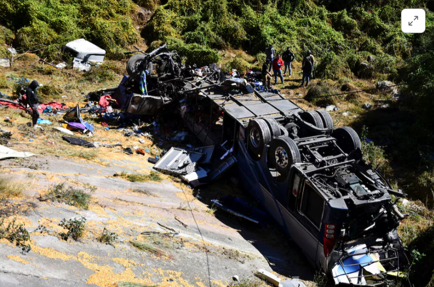 A view shows a crashed passenger bus where several people died and others were injured while travelling on a highway from Nayarit to Chihuahua, in Piedra Gorda, Mexico, October 26, 2024. REUTERS/Edgar Chavez