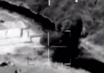 pakistan blocks nato supply line after strike pakistan blocks nato supply line after strike