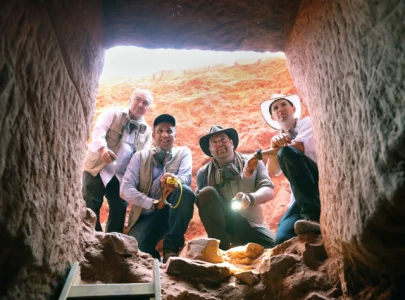 archaeologists uncover secret tomb beneath petra s treasury where indiana jones was filmed