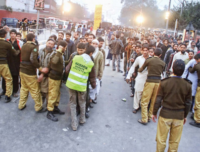 security procedures muharram volunteer guards were armed