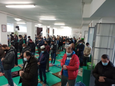 in absentia funeral prayer of kashmiri leader ashraf sehrai offered in uk europe in absentia funeral prayer of kashmiri leader ashraf sehrai offered in uk europe