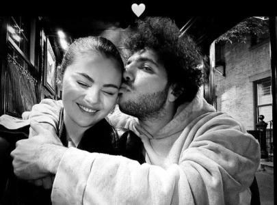 selena gomez announces engagement to benny blanco on instagram selena gomez announces engagement to benny blanco on instagram