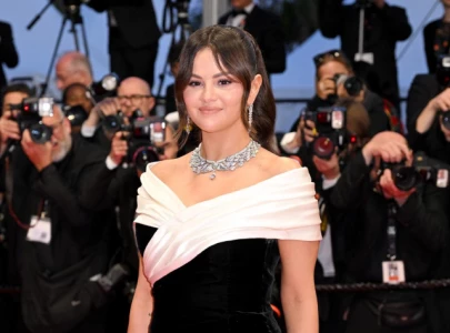 selena gomez teases logan lerman joining only murders in the building season 5 cast selena gomez teases logan lerman joining only murders in the building season 5 cast