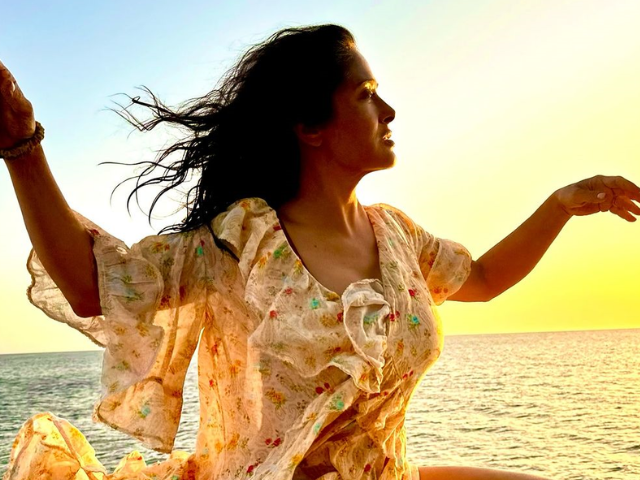 photo salmahayek instagram photo salmahayek instagram