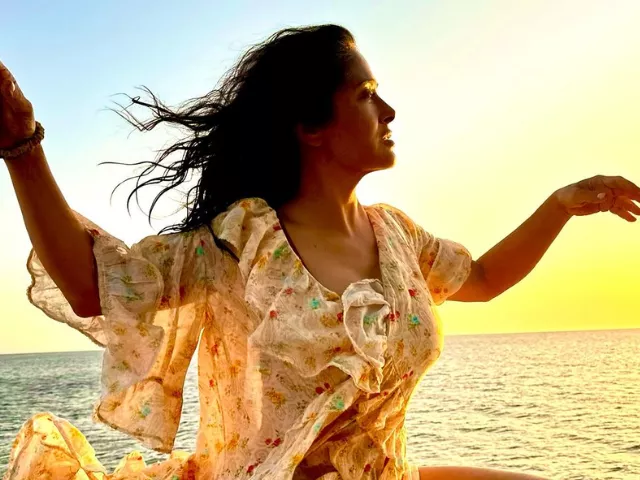 photo salmahayek instagram photo salmahayek instagram