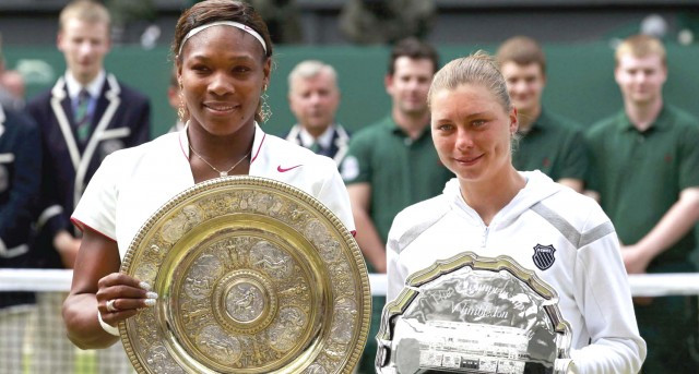 serena reigns as wimbledon s queen