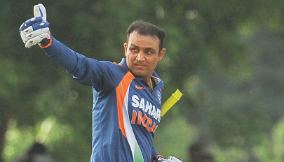 whirlwind sehwag blasts india through to tri series final against sri lanka