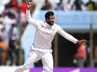 shakib al hasan skips return to bangladesh post pakistan series