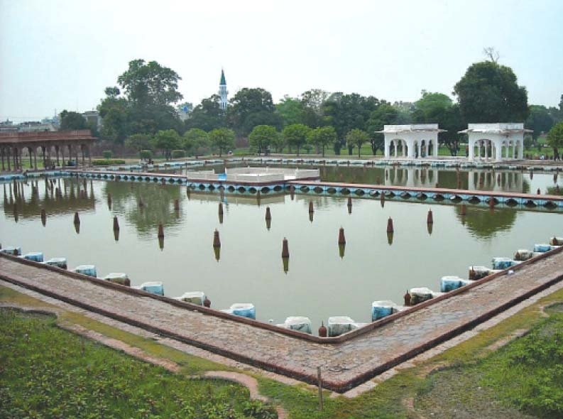 a view of the historical shalamar gardens photo file