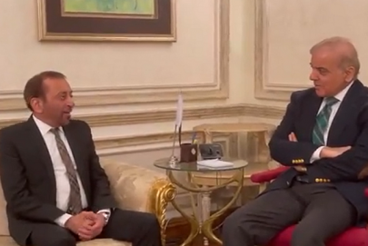 shehbaz meets sidelined mqm leader