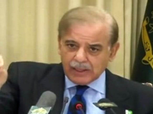 prime minister shehbaz sharif addressing a press conference on october 6 2022 screengrab