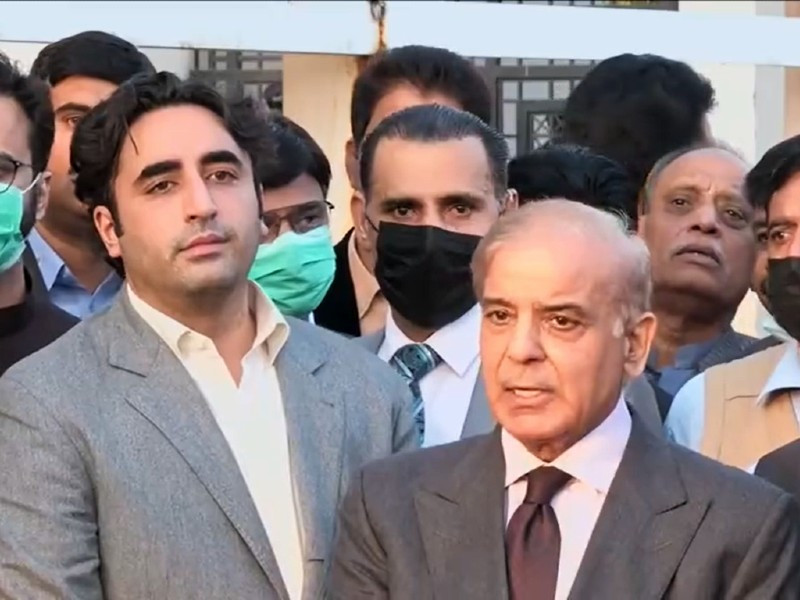 opposition leader shehbaz sharif and ppp s bilawal bhutto zardari speaking to the media in islamabad on november 17 2021 photo screengrab file