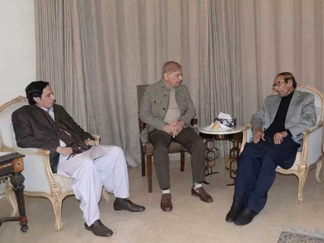 shehbaz woos chaudhrys for no trust move shehbaz woos chaudhrys for no trust move