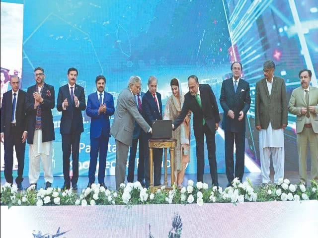 pm unveils economic turnaround plan pm unveils economic turnaround plan