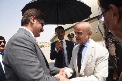 pm shehbaz arrives in karachi on day long visit pm shehbaz arrives in karachi on day long visit