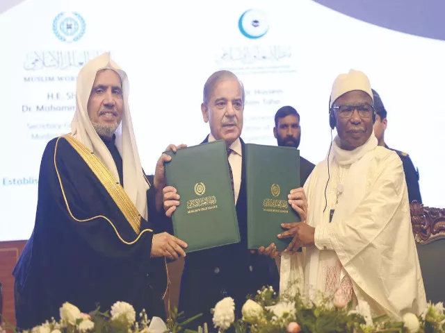shehbaz makes a strong pitch for girls education shehbaz makes a strong pitch for girls education